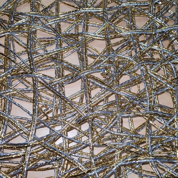 2 Woven Table-runner Plastic String in metallic Silver/Gold 17.5"L x 72"L x 13"W - Picture 4 of 4
